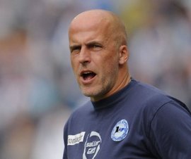 被情绪裹挟 被情绪裹挟